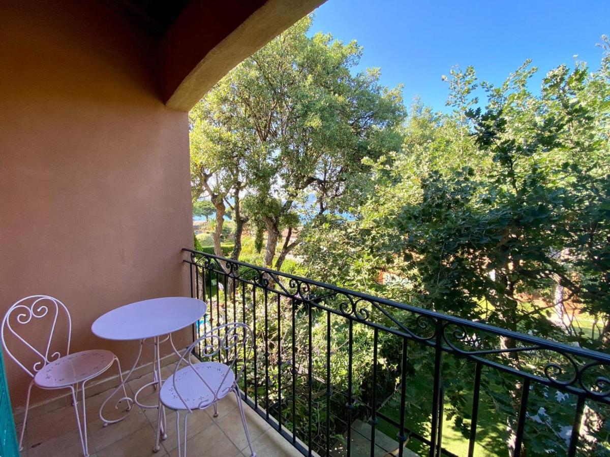 Villa Vue Mer Donnant Sur Le Golfe De St Tropez, 2 Chambres, 6 Pers, Piscine Commune سان تروبيه المظهر الخارجي الصورة
